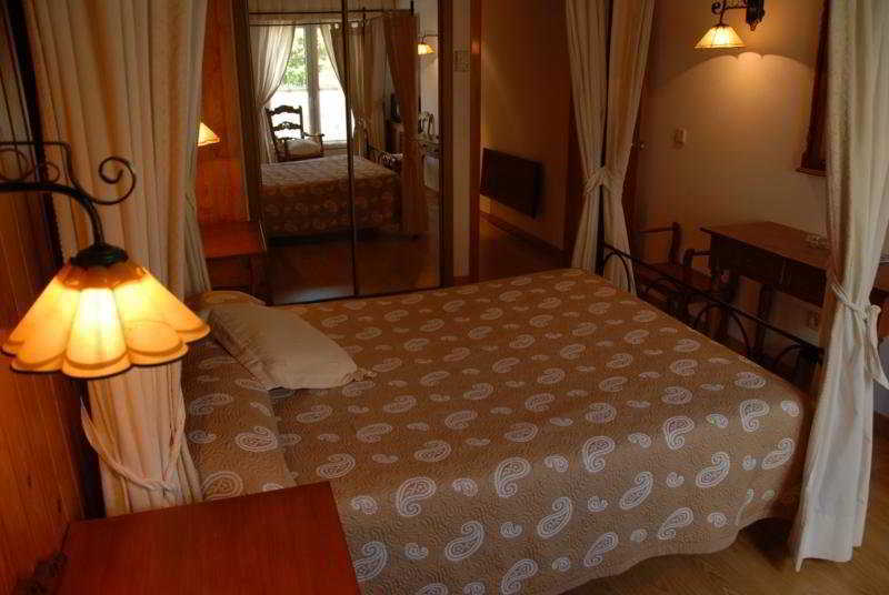 Hotel La Munequilla Miraflores de la Sierra Exteriör bild